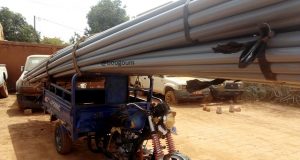 Burkina: haro sur ces transporteurs de longues barres de fer et de tuyaux!