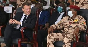 Deby en France: Macron, qu’avez-vous fait de la démocratie?