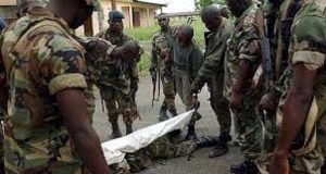 Côte d’Ivoire : trois assaillants tués, un soldat blessé dans l’attaque d’un camp militaire