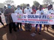 Fada N’Gourma: plusieurs centaines de marcheurs réclament le bitumage de la RN4