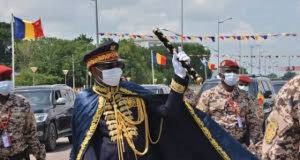 Tchad: au nom du père, du fils et de…Macron!
