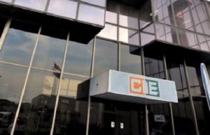Côte d’Ivoire : des commerçants entre délestages et plaintes de clients