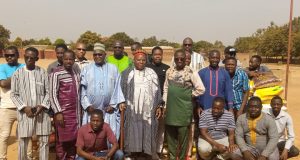 Ouagadougou : des jeunes de Walalghin offrent du riz à 100 foyers dudit quartier