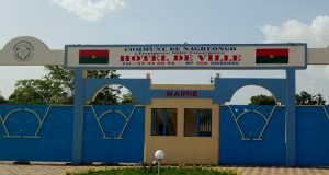 Burkina: le tribunal administratif ordonne la suspension du remplacement du maire de Nagréongo
