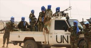 Mali: la mission de la MINUSMA prolongée d’une année