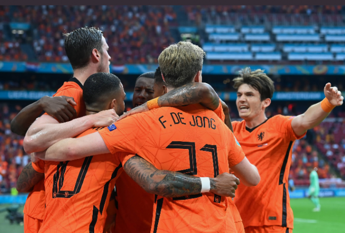 Euro 2020: trois équipes déjà qualifiées pour les 1/8 de finale