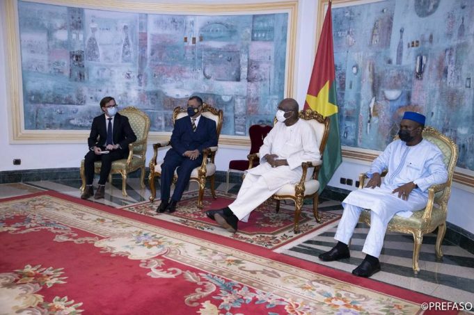 Lutte contre le terrorisme: un projet de stabilisation des frontières exposé à Roch Kaboré