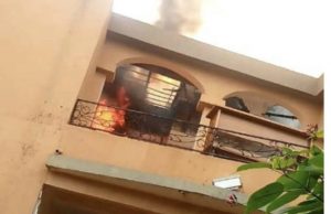 Incendie au cabinet des frères Farama: la Police scientifique sur les lieux