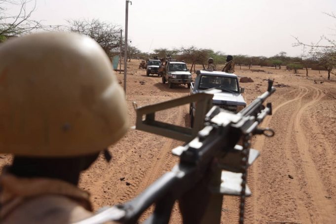 Burkina: l’armée met en déroute des assaillants et neutralise trois engins explosifs