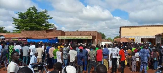 Burkina: des manifestants dispersés à coups de gaz lacrymogène à Solenzo