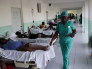 Séisme en Haïti: plus de 2 000 morts et 12 000 blessés (officiel)