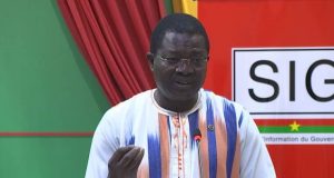 Burkina: les terroristes qui tuent sur le territoire sont «en majorité des Burkinabè»