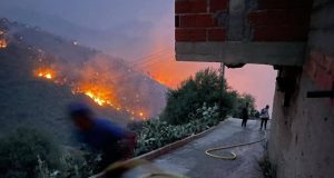 Algérie/Kabylie: environ 70 personnes tuées dans des incendies