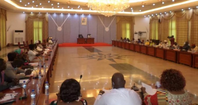 Burkina: reprise du dialogue politique