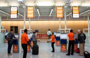 Covid-19: les Etats-Unis ouvriront leurs frontières aux voyageurs vaccinés début novembre