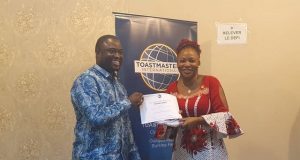 Concours Toastmasters Ouaga Eveil: deux gagnantes et pas de perdant
