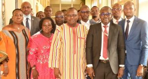 Burkina: les assureurs échangent avec le ministre en charge de l’Economie