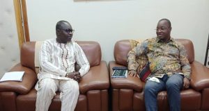 Burkina: les professionnels de l’assurance échangent avec le ministre en charge du Commerce