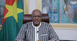 Burkina: les changements en attendant le changement?