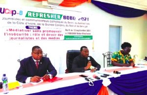 Burkina: «les fausses informations sur les réseaux sociaux, fille aînée du terrorisme», ministre porte-parole du gouvernement