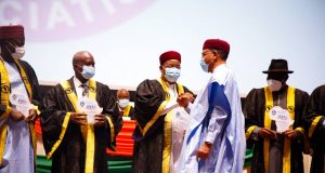 Niger: Mohamed Bazoum «hautement distingué» par le Barreau Africain