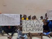 Ouagadougou: des ouvriers de la mairie centrale réclament des arriérés de paiements