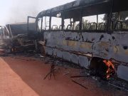 Burkina: des assaillants brûlent trois cars passagers sur l’axe Ouaga-Dori