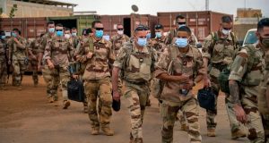 Mali: la force française Barkhane a quitté la base de Tessalit