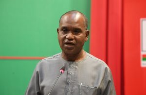 Burkina: le gouvernement plaide pour la libération du convoi militaire français bloqué à Laongo