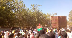 Burkina: manifester oui, mais ne pas se tromper de combat!