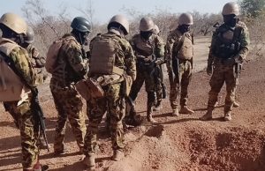 Burkina: deux engins explosifs neutralisés sur l’axe Arbinda-Dori