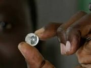 Gambie: à qui les billes de la victoire?