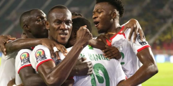 CAN 2021: Etalons et Lions indomptables en huitièmes de finale