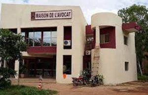 Putsch du MPSR: le Syndicat des Avocats du Burkina Faso appelle à «un retour à une vie constitutionnelle et démocratique normale»