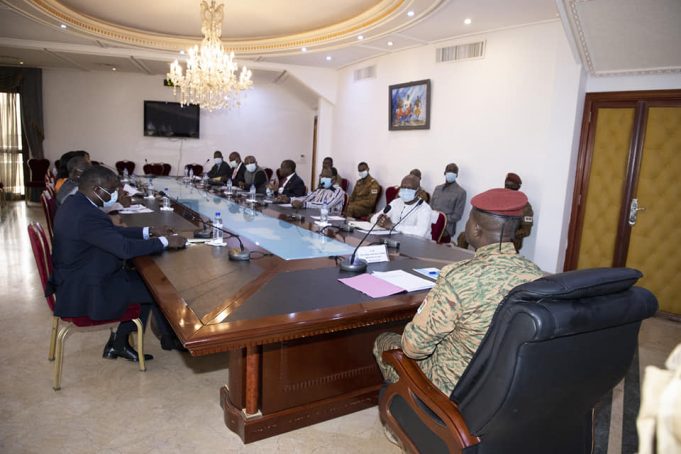 Diplomatie burkinabè: des ambassadeurs reçoivent les orientations du président du Faso