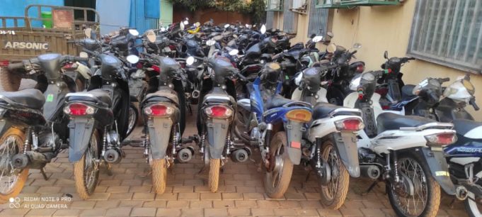 Burkina: les vendeurs de motos obligés d’immatriculer dans la série provisoire tout engin vendu