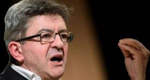 Sénégal: le fondateur de La France insoumise à Dakar