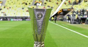 Ligue Europa/Quarts de finale: Barça jouera contre Francfort, choc entre Leipzig et l’Atalanta