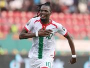 Bertrand Traoré: quinze ans de football européen sans jamais perdre le fil