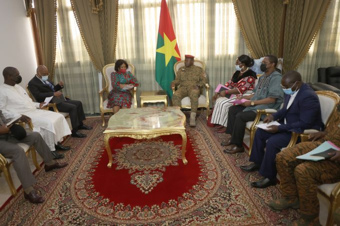 Burkina: la CEDEAO disposée à accompagner la mise en oeuvre de la transition