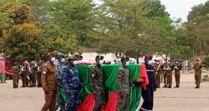 Burkina: un solennel dernier hommage au juge Kassoum Kambou