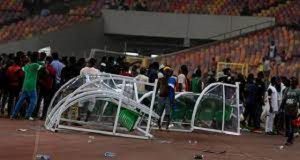 Violences après Nigeria-Ghana: plus jamais ça dans les stades de football!