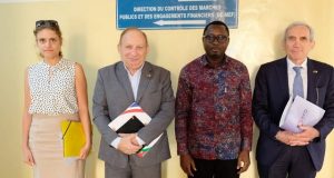 Burkina: l’éducation en situation d’urgence au centre d’échanges entre l’Ambassadeur de France et le ministre