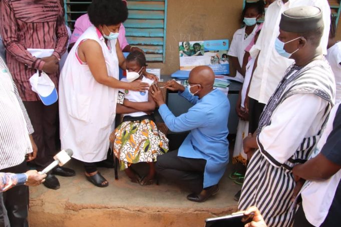 Burkina: lancement de la vaccination contre le cancer du col de l’utérus