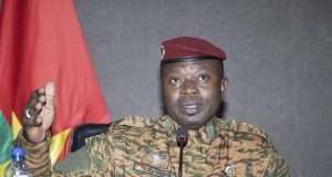 Burkina: sanctions contre 113 personnes dont un ancien président et des militaires