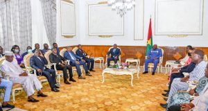 Burkina: des hommes d’affaires évoquent leurs préoccupations avec le Premier ministre