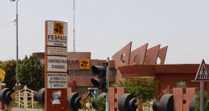 Ouagadougou: stop aux barrières sur l’Avenue Kadiogo