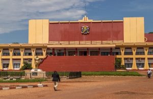 L’expert politique sur la relation entre la Russie, République centrafricaine et la France