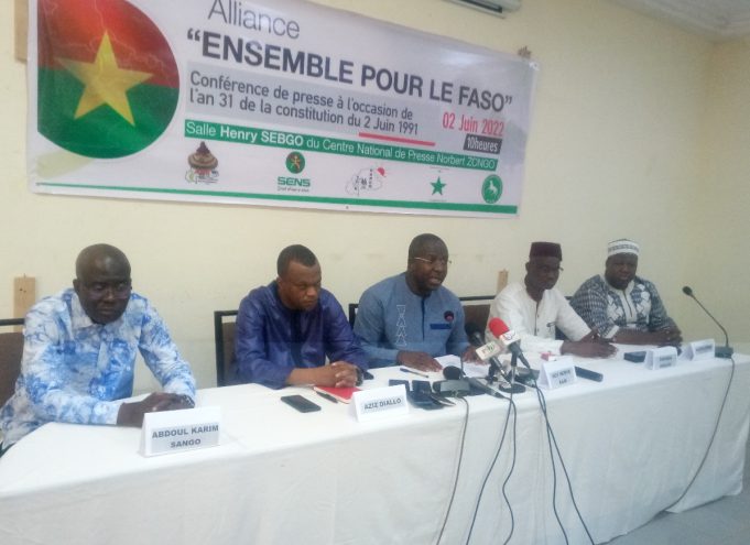 Burkina: les sacrifices doivent être faits par tout le monde, Société civile