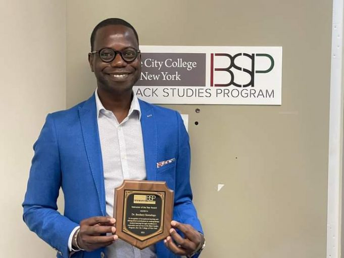 Diaspora : le Burkinabè Boukary Sawadogo désigné meilleur professeur de l’année par l’université de New York